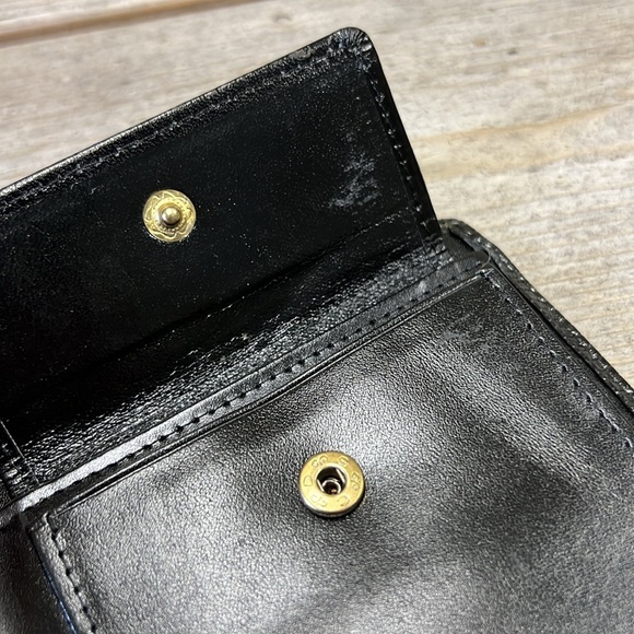 Louis Vuitton Black Epi Wallet - Picture 6 of 16